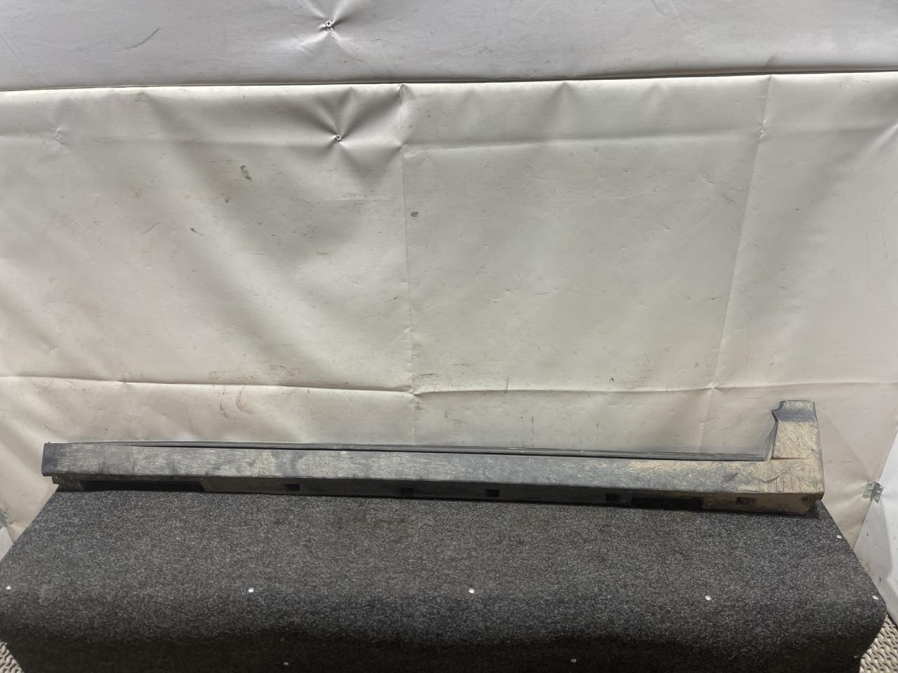 накладка на порог Buick Encore GX 1 поколение 2022, 1.3 л., бензин, АКПП, чёрный, полный привод - фото №1