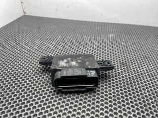 блок управления топливным насосом Buick Encore GX 1 поколение [рестайлинг] 2025, 1.3 л., бензин, АКПП, черный, передний привод, 13554821