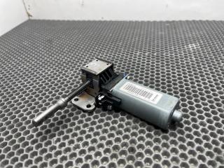 моторчик регулировки сиденья Porsche Cayenne 958 [рестайлинг] 2014, 3.6 л., бензин, АКПП, чёрный, полный привод, 3, 988582-105, D3593.00