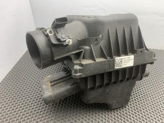 корпус воздушного фильтра Chevrolet Equinox 3 поколение 2018, 1.5 л., бензин, бежевый, полный привод