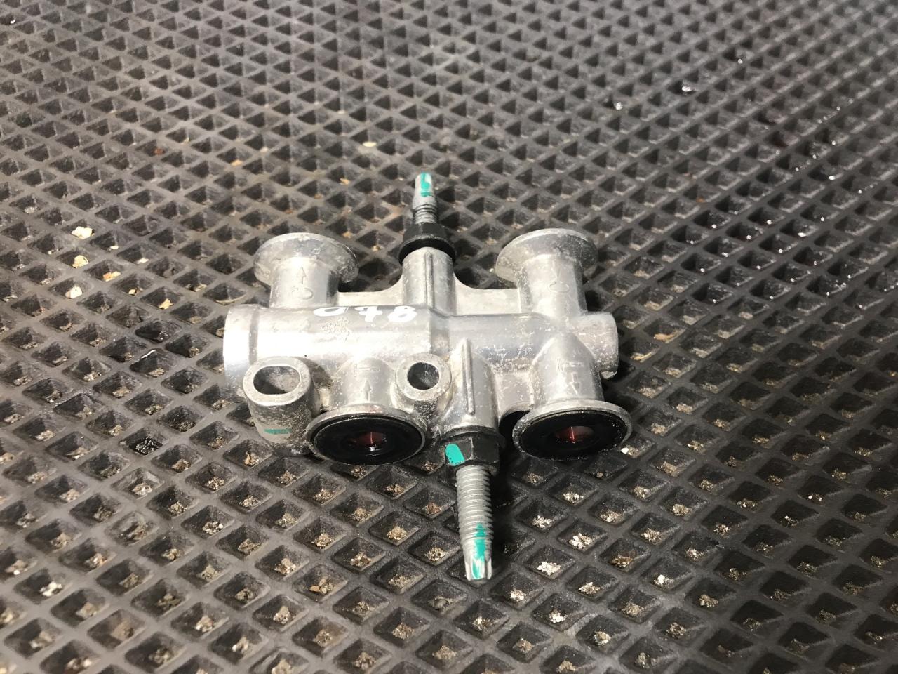 шланг (трубка) АКПП Buick Envista 1 поколение 2024, 1.2 л., бензин, АКПП, белый, передний привод, 84518145 - фото №1