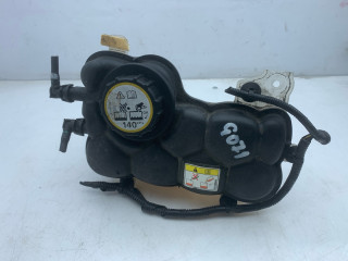 бачок расширительный Jaguar XE X760 [ресталинг] 2019, 2.0 л., бензин, АКПП, черный, задний привод