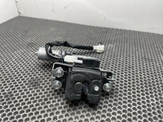 замок багажника Acura RDX 3 поколение [рестайлинг] 2021, 2.0 л., бензин, АКПП, серый, внедорожник 5 дв., передний привод, 163800-0800, M77-61363-A