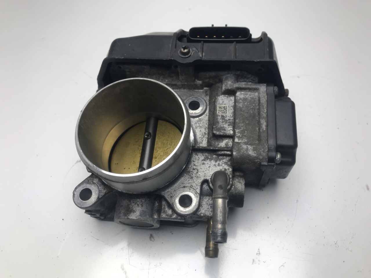 заслонка дроссельная Acura RDX 3 поколение 2019, 2.0 л., бензин, АКПП, белый, внедорожник 5 дв., полный привод, 16400-RPY-G01 - фото №1