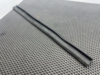 уплотнитель двери Acura MDX 4 поколение 2022, 3.5 л., бензин, АКПП, серебристый, полный привод