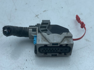 разъем (фишка) проводки Chevrolet Equinox 3 поколение 2018, 1.5 л., бензин, бежевый, полный привод