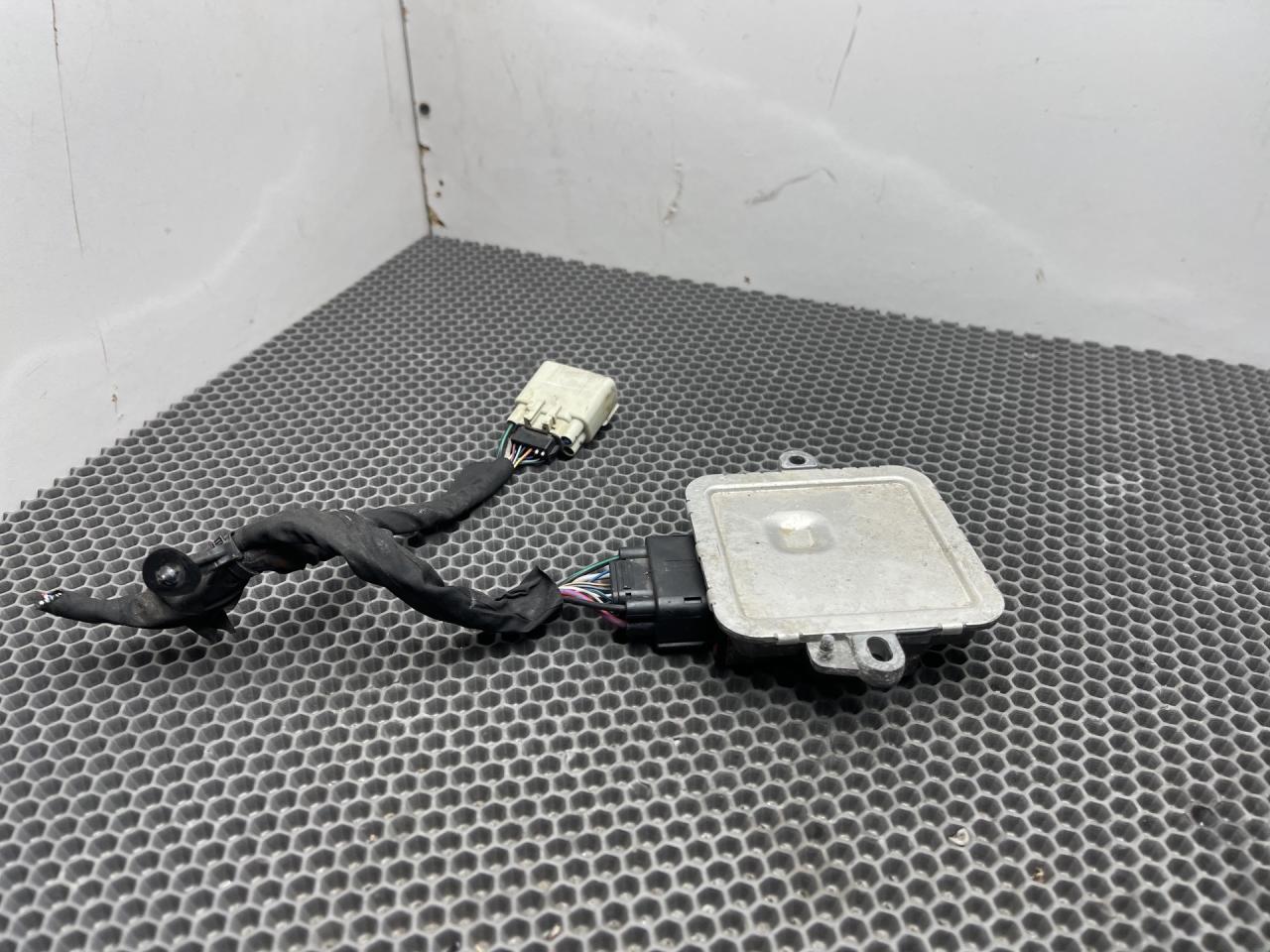 блок управления топливным насосом Chevrolet Equinox 3 поколение 2019, 1.5 л., бензин, АКПП, синий, передний привод, 23382564 - фото №1