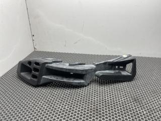 Крепление бампера заднего Porsche Cayenne 958 [рестайлинг] 2014, 3.6 л., бензин, АКПП, чёрный, полный привод, 7P5807394