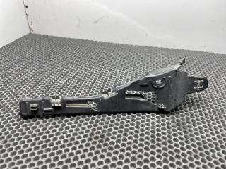 Крепление бампера переднего Porsche Cayenne 958 [рестайлинг] 2014, 3.6 л., бензин, АКПП, чёрный, полный привод, 7P5807049