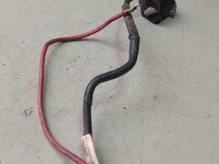 плюсовой провод аккумулятора Volkswagen Golf Plus 1 поколение (2005 - 2009), 1.6 л., бензин, 1K0971228L