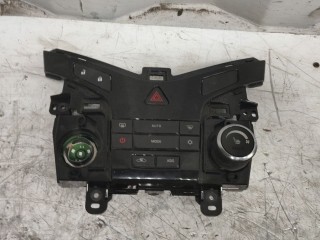 блок управления печки / климат-контроля Chevrolet Cruze 1 поколение 2010, 1.8 л., бензин, АКПП