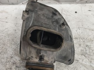 резонатор воздушного фильтра Chevrolet Cruze 1 поколение 2010, 1.8 л., бензин, АКПП, 13337770