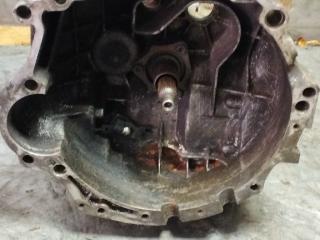 КПП механическая (МКПП) Volkswagen Passat B5 (1996 - 2001), 1.6 л., бензин, МКПП, 012301103L, CPD07114