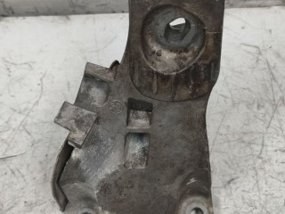 кронштейн двигателя BMW 5 серия E60/E61 [рестайлинг] 2009, 2.0 л., бензин, АКПП, 2211677417801