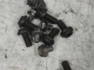 болт двигателя BMW 3 серия E90/E91/E92/E93 (2004 - 2010), 2.0 л., N46 B20 A, бензин, АКПП