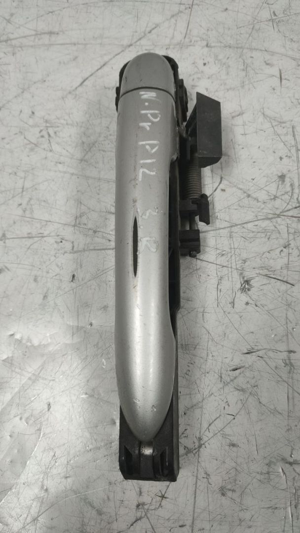 ручка наружная задняя правая Nissan Primera P12 2002, 80610AV600 - фото №1