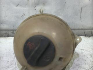 бачок расширительный Volkswagen Transporter T4 (1990 - 2003)