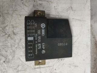 блок управления стеклоподъемниками Volkswagen Transporter T4 1994, 2.4 л., дизель, МКПП, 191959875