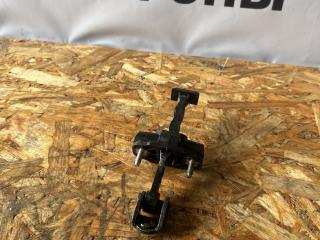 ограничитель открывания двери Ford Focus 3 поколение CB8 2012, 1.6 л., i-VTEC, PNDA, бензин, 5МКПП, white, хетчбэк 5 дв., передний привод, правый руль, BM51A23500AA