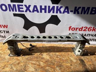 усилитель бампера переднего Ford Focus 3 поколение CB8 2011, 2.0 л., TDCi, UFDB, дизель, робот, moondust silver (metallic), хетчбэк 5 дв., передний привод, правый руль, 1806119