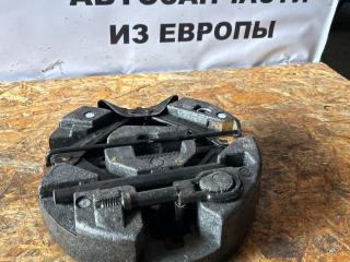 Органайзер Ford Focus 3 поколение CB8 2012, 1.6 л., VVT-i, PNDA, бензин, робот, panther black (metallic), хетчбэк 5 дв., передний привод, правый руль, BM51-17009-EC