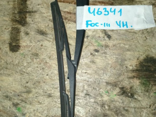 щеткодержатель (поводок стеклоочистителя, дворник) Ford Focus 3 поколение CB8 2014, 1.6 л., бензин, 1786301