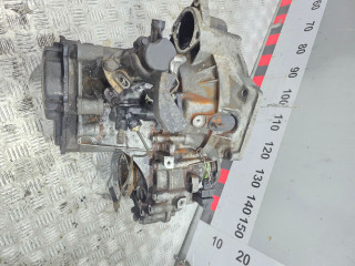 КПП механическая (МКПП) Volkswagen Golf 3 поколение 2000, 1.8 л., бензин, CZM