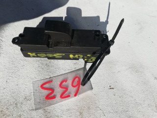 кнопка стеклоподъемника двери Mazda 3 1 поколение [рестайлинг] BK 2007, 1.6 л., бензин