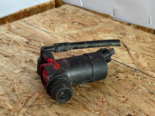 насос (моторчик) омывателя стекла Ford Focus 2 поколение [рестайлинг] CB4 2009, 1.6 л., i, SHDA, бензин, МКПП, хетчбэк 5 дв., 1S7117K624