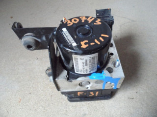 блок ABS Ford Focus 3 поколение CB8 2011, 1.6 л., бензин, 10096101913