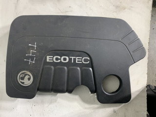 Крышка двигателя декоративная (декоративная крышка двигателя) Opel Astra J [рестайлинг] 2016, 1.6 л., B 16 DTH, дизель, МКПП, передний привод, 55503707