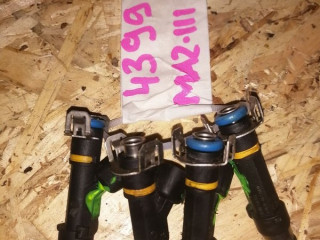 форсунка Mazda 3 1 поколение [рестайлинг] BK 2008, 2.0 л., бензин, L3G513250