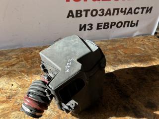 корпус воздушного фильтра Ford Focus 2 поколение [рестайлинг] CB4 2009, 1.8 л., i, QQDB, бензин, МКПП, moondust silver (metallic), хетчбэк 5 дв., передний привод, правый руль, 7M51-9600-AF