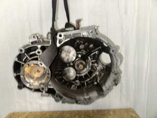 КПП механическая (МКПП) Volkswagen Golf 5 поколение 2007, 2.0 л., BMN, дизель, МКПП, передний привод, 02Q300045F, 02Q300040MX