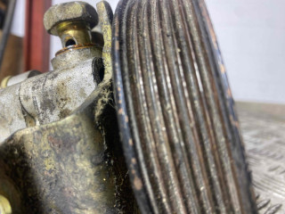 насос гидроусилителя руля Nissan X-Trail T30 [рестайлинг] 2005, 2.0 л., QR20DE, бензин, МКПП, передний привод, 49110-8H305