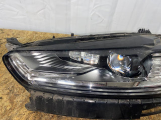 фара левая Ford Mondeo 5 поколение 2019, 2.0 л., R9CH, бензин, вариатор, передний привод, 90116931, 2236486, DG9T-13B626-FA, 89912883, ES7313D155DD, 2292053