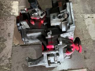 КПП механическая (МКПП) Volkswagen Passat B3 (1988 - 1997), 1.8 л., бензин