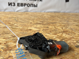 моторчик стеклоподъемника Ford Focus 2 поколение [рестайлинг] DA3 2009, 1.6 л., i, SHDA, бензин, МКПП, silver, универсал, передний привод, правый руль, 4M5T-14A389