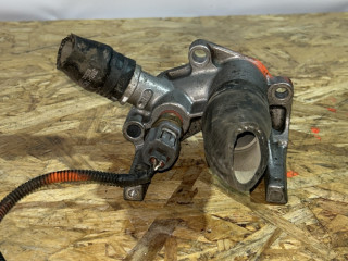 фланец (тройник) системы охлаждения Ford Focus 2 поколение 2007, 1.6 л., бензин, 1221325