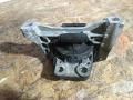 подушка крепления двигателя Ford Focus 3 поколение CB8 2011, 2.0 л., TDCi, UFDB, дизель, робот, moondust silver (metallic), хетчбэк 5 дв., передний привод, правый руль, 8M51-6F012-SB - фото №4