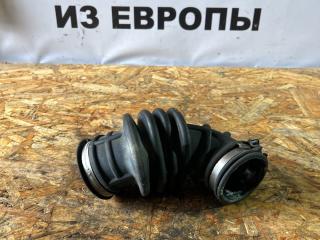 патрубок воздушного фильтра Ford Focus 3 поколение CB8 2012, 1.6 л., VVT-i, PNDA, бензин, робот, panther black (metallic), хетчбэк 5 дв., передний привод, правый руль, AV619C047-GA