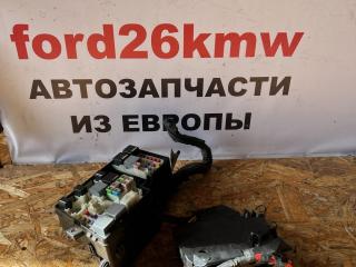 блок предохранителей Ford Focus 3 поколение CB8 2012, 1.6 л., VVT-i, PNDA, бензин, робот, panther black (metallic), универсал, передний привод, правый руль, AV6T-14A142-AB, AV6T14A067-BB