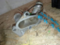 фланец (тройник) системы охлаждения Ford Focus 2 поколение CB4 2008, 1.6 л., бензин, 1N1G8594AB - фото №2