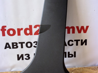 обшивка стойки центральной правой Ford Focus 3 поколение CB8 2011, 1.6 л., i-VTEC, PNDA, бензин, МКПП, panther black (metallic), хетчбэк 5 дв., передний привод, BM51-A243W06