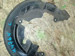 защитный кожух тормозного механизма Ford Focus 3 поколение CB8 2012, 2.0 л., бензин