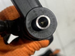 форсунка Audi A4 B8/8K [рестайлинг] 2011, 2.0 л., CJCB, дизель, МКПП, передний привод, 03L130277J, 03L130277Q, 0445110369, 03L130855CX, 0445110368, 0445110646, 0445110647, 0986435166