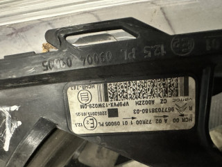 фара правая Citroen DS3 1 поколение [рестайлинг] 2015, 1.6 л., МКПП, передний привод, 9677038180