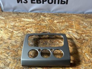 рамка под магнитолу Ford Focus 2 поколение [рестайлинг] CB4 2010, 1.6 л., i, SHDC, бензин, АКПП, panther black (metallic), универсал, передний привод, правый руль