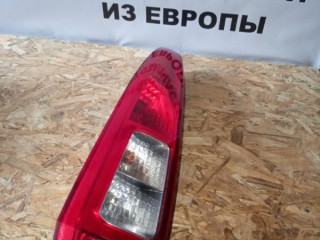 фонарь задний левый Ford Fusion 1 поколение CBK 2004, 1.4 л., i, бензин, 5МКПП, синий металик, передний привод, 1383638