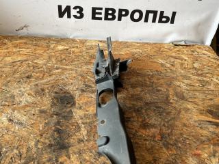 накладка крыла внутренняя Ford Focus 2 поколение [рестайлинг] CB4 2009, 1.8 л., i, QQDB, бензин, МКПП, moondust silver (metallic), хетчбэк 5 дв., передний привод, правый руль, 8M51-A02476-AB